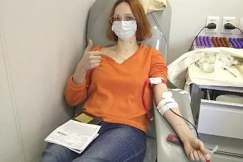 В ходе донорской акции в Гусеве заготовлено 49 литров цельной донорской крови В ходе донорской акции в Гусеве заготовлено 49 литров цельной донорской крови