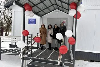 В поселке Лазовское Гурьевского муниципального округа пациентов начали принимать в новом модульном фельдшерско-акушерском пункте В поселке Лазовское Гурьевского муниципального округа пациентов начали принимать в новом модульном фельдшерско-акушерском пункте