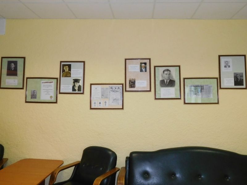 В Городской детской стоматологической поликлинике проходит фотовыставка «Бессмертный полк»